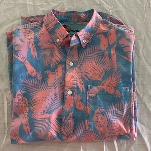 Chubbies mens button shirt. Size Medium